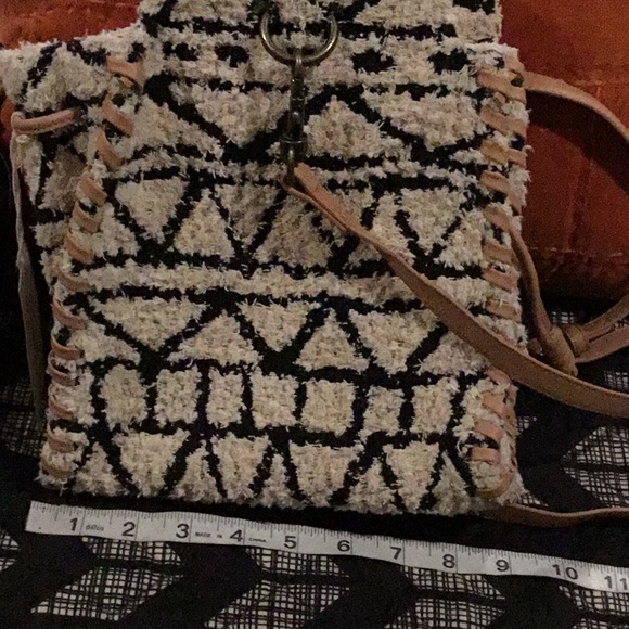 Universal Thread Multicolored Aztec Print Handbag Bundle -NWT - Picture 13 of 16